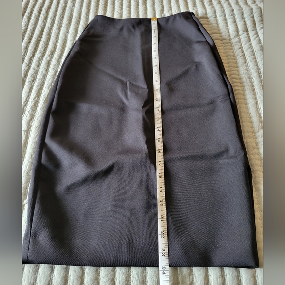 Express Bodycon Pencil Skirt - Picture 3 of 7